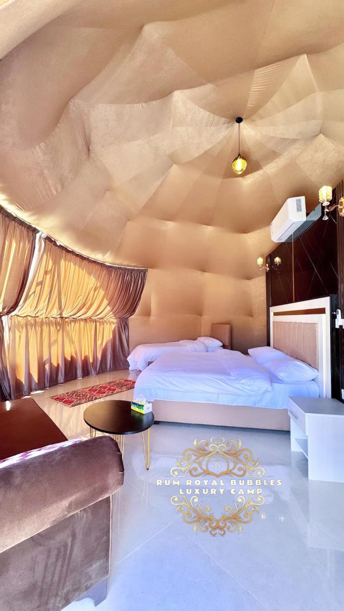 Apartamento Rum Royal Bubbles Luxury Camp Wadi Rum Exterior foto