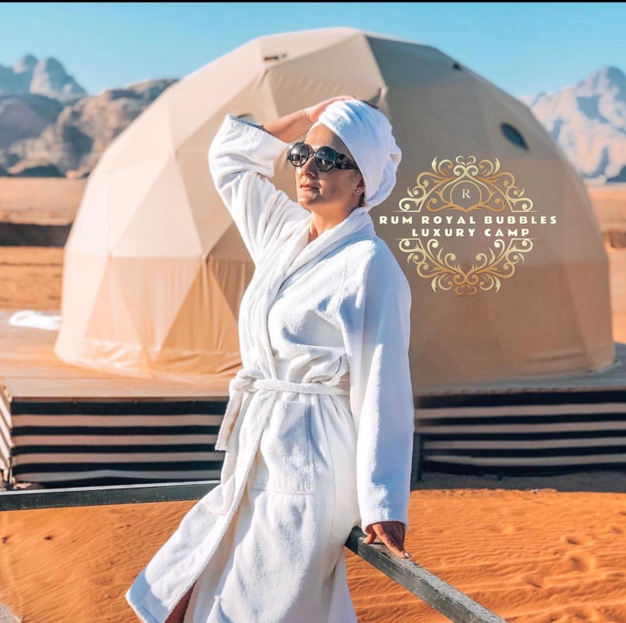 Apartamento Rum Royal Bubbles Luxury Camp Wadi Rum Exterior foto